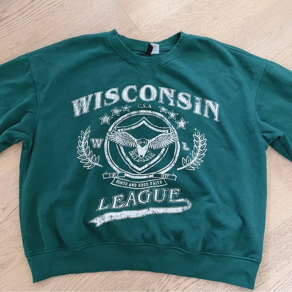 H&M green fleeced hoodie, super comfy. 95%new condition. - Picture 7 of 9